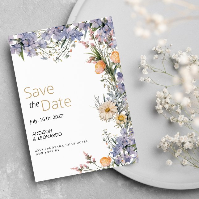 Invitación Flores silvestres de campo rústico Guardar la fech (Country wildflower flowers rustic Save the Date)