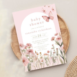 Invitación Flores silvestres de flor rosa de mariposa chica d