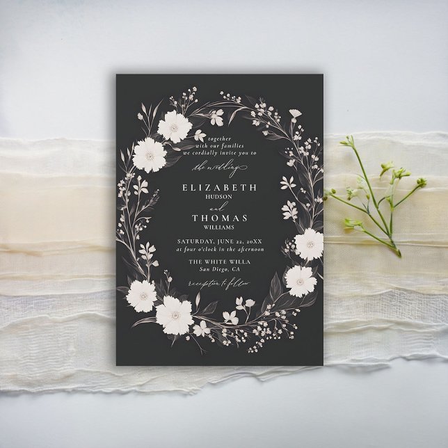 Invitación Flores silvestres Negra Negra Negra Moda Elegante  (wildflowers wedding invitation black and white floral wreath formal elegant modern romantic boho)