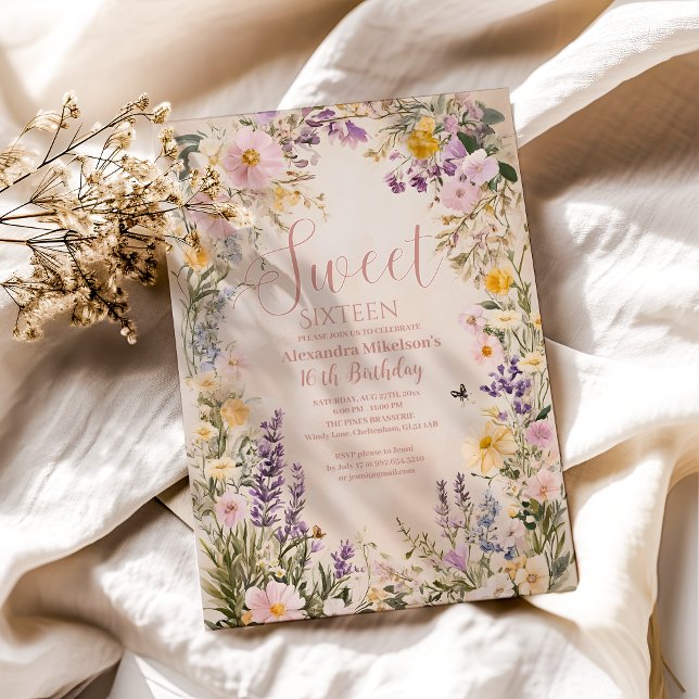 Invitación Flores silvestres rosadas románticas dulces 16 inv (Subido por el creador)