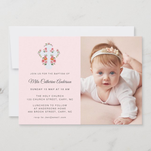 Invitación Flores y cruz en bautismo fotográfico rosa pálido (Anverso)