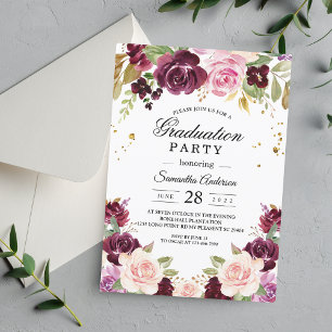 Invitación Flores y hojas de color de borgoña húmeda y rudime