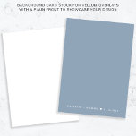 Invitación Fondo Azul Polvo Monograma Para La Superposición D<br><div class="desc">Mejore su invitación a una boda acrílica o de vello o ahorre las sobreimpresiones de fecha con nuestro versátil material de tarjetas de fondo. Con un frente blanco limpio para equilibrar perfectamente los intrincados diseños superpuestos, el dorso azul polvoriento incluye los nombres de sus monogramas y la fecha boda junto...</div>