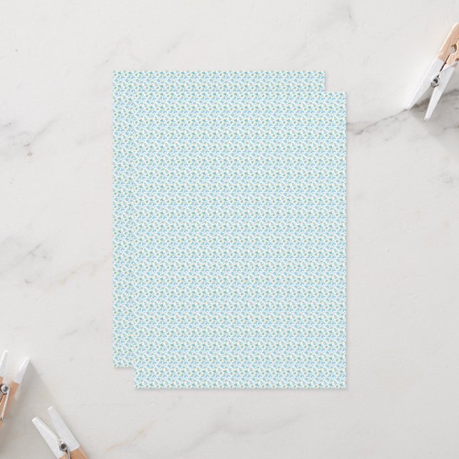 Invitación fondo blanco con flores azules y pulga verde (Anverso/Reverso In Situ)