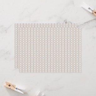 Invitación fondo blanco con un patrón marrón