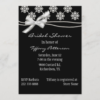 Invitación formal a la ducha de novia en blanco y