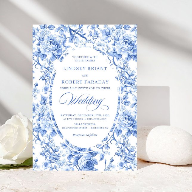 Invitación Formal de Boda Clásica de Toile de Rosa (Classic Navy Blue Toile Rose Formal Wedding Invitation)