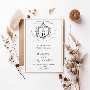 Invitación Formal Ornate Crest Monogram Wedding Invitation