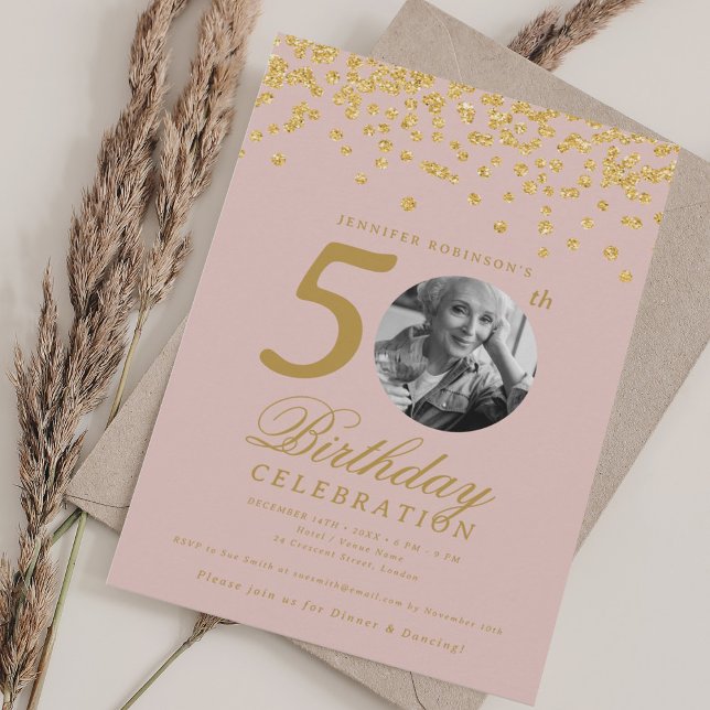 Invitación Foto 50 cumpleaños Confetti Rubor Pink (Photo 50th Birthday Gold Confetti Blush Pink Invitation)