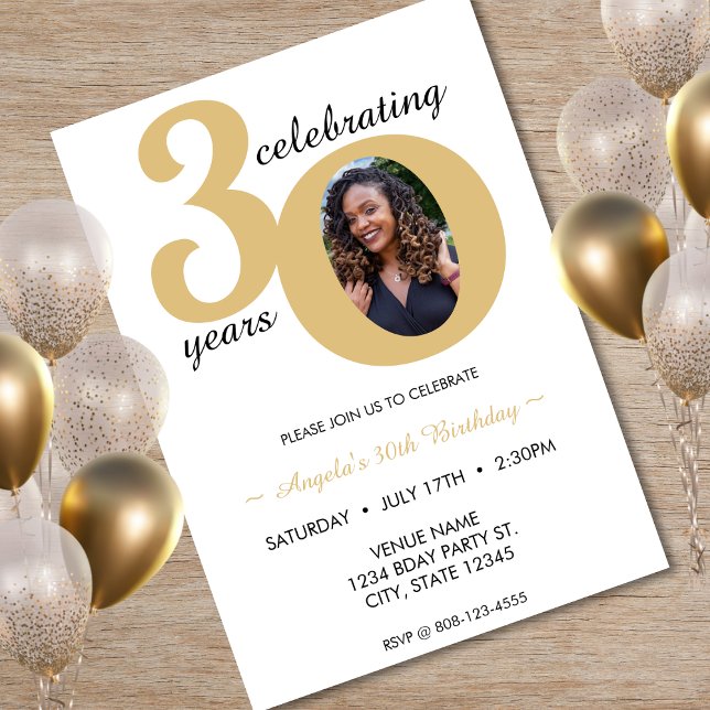Invitación Foto blanca y de oro 30 Treinta años 30 cumpleaños (White & Gold Photo 30 Thirty Years 30th Birthday Invitation)