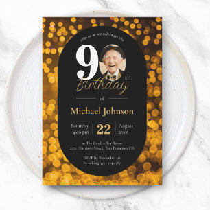 Invitación Foto con Bokeh de Oro Negro para 90 Cumpleaños