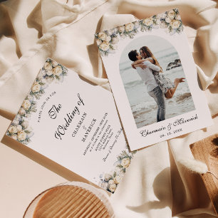Invitación Foto De Arco Con Elegante Boda De Rosas Blancas