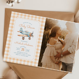 Invitación Foto de Baby Shower de Gingham Airplane Boy
