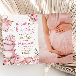 Invitación Foto de Baby Shower de un bebé que prepara té Fies