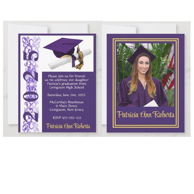 Invitación Foto de Cap & Diploma, graduación de Purple & Gold (Graduation invitations with photos and a cap and diploma design!)