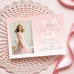 Invitación Foto de Chica con Lazo de Acuarela Rosa Cumpleaños