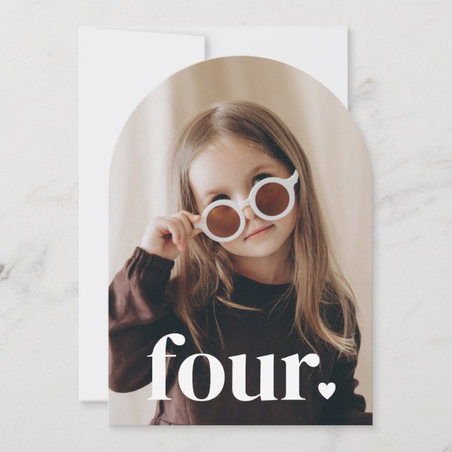 Invitación Foto de cuatro corazones arqueados por cumpleaños (Anverso)