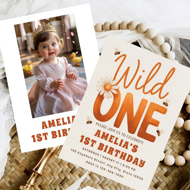 Invitación Foto de cumpleaños de Floral Daisy Wild One (Subido por el creador)