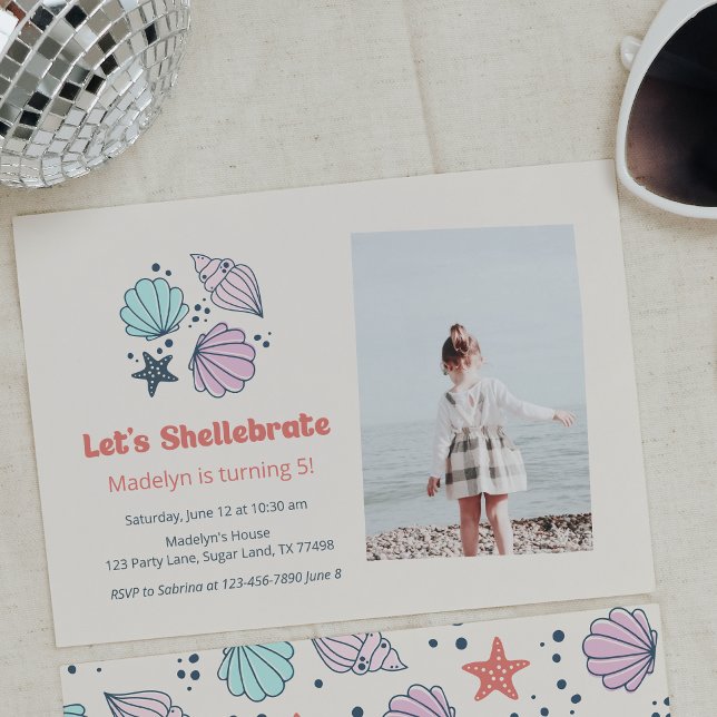 Invitación Foto de cumpleaños de la shell de verano moderna (Subido por el creador)