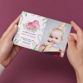 Invitación Foto de cumpleaños de niña con dinosaurio rosa acu