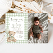 Foto de cumpleaños de osito con globo verde