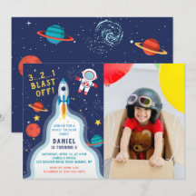Foto de cumpleaños del cohete astronauta en el esp