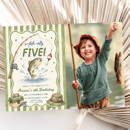 Invitación Foto de cumpleaños O-Fish-Ally Five con rayas verd