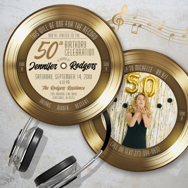 Invitación Foto de disco de vinilo Retro Gold para fiesta de  (round circle shape retro gold vinyl record 50th birthday party photo invitation gold and black theme)