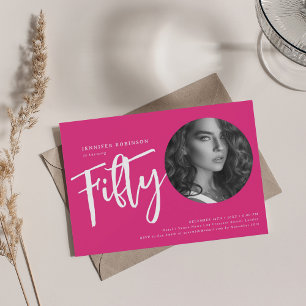 Invitación Foto de escritura moderna 50 cumpleaños fiesta de