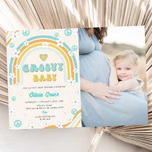Invitación Foto de Fiesta de Baby Shower Groovy Baby Rainbow