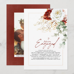 Invitación Foto de fiesta de compromiso floral roja Burgundy 