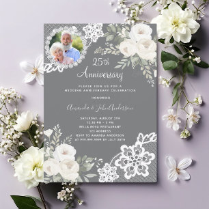 Invitación Foto de flores blancas grises aniversario de bodas