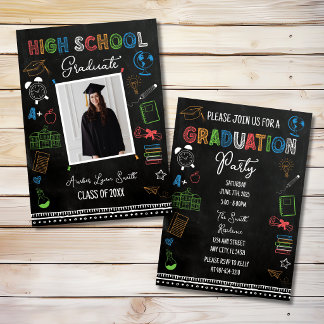 Invitación Foto de graduación de escuela secundaria en pizarr