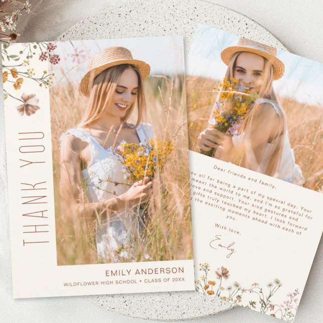 Invitación Foto de graduación de Flor Silvestre (Subido por el creador)