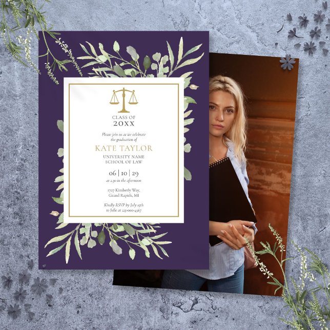 Invitación Foto de graduación de la Facultad de Derecho Purpl (Purple Greenery Law School Graduation Photo Invitation)