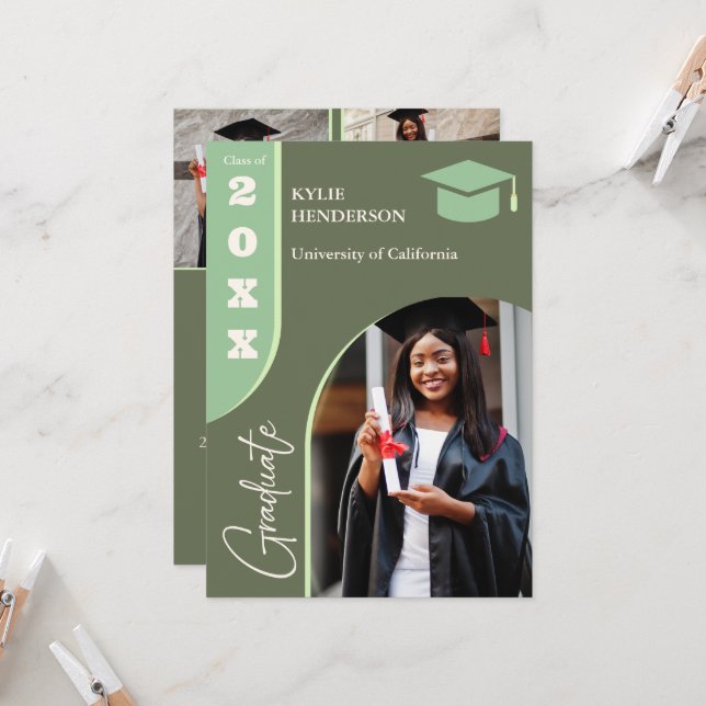 Invitación Foto de graduación moderna verde (Anverso/Reverso In Situ)