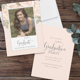Invitación Foto de graduación Peach elegante de escritura Min