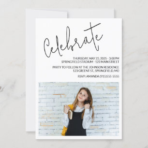 Invitación Foto de graduada con estilo moderno
