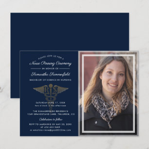 Invitación Foto de la ceremonia de graduación de enfermería d