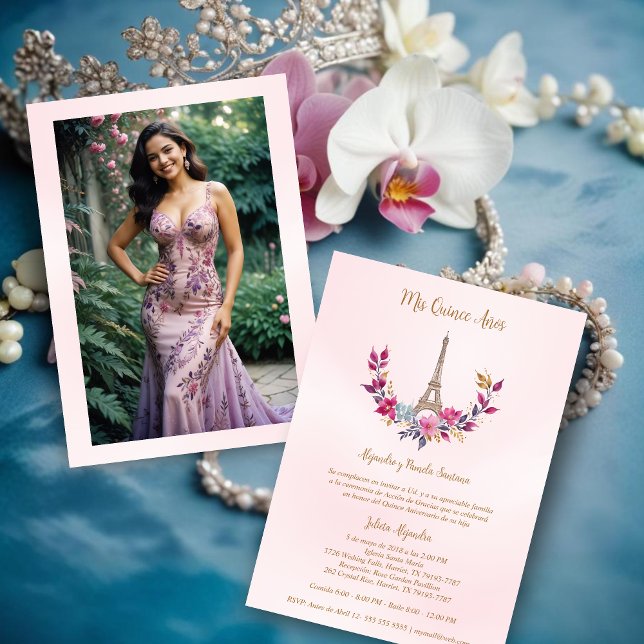 Invitación Foto de la Torre Eiffel de Garland Pink Garland (Cute Spanish Quinces Pink Garland with Eiffel Tower Photo Quinceañera Invitations.)