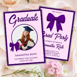 Invitación Foto de lazo de gingham morado Fiesta de graduació