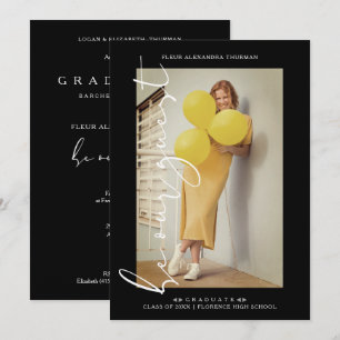 Invitación Foto de moda negra Sé nuestro huésped Graduación s