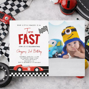 Invitación Foto de niño con dos coches de carreras rápidos pa