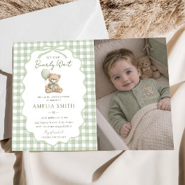 Invitación Foto de oso de peluche verde Bearly Wait para baby