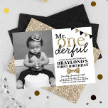 Invitación Foto de primer cumpleaños de Mr. Onemaravilloso Bl<br><div class="desc">Mr Onemaravilloso Black and Gold First Birthday Photo Invitation,  en Black and Gold Faux purpurina es la invitación perfecta para marcar el tono de un asombroso fiesta de primer cumpleaños! La personalización adicional permite que esta sea una invitación fotográfica para que puedas mostrar a tu pequeño hombre.</div>