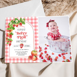Invitación Foto de primer cumpleaños de Pink Gingham Strawber