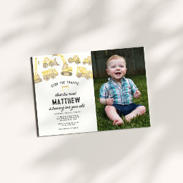 Invitación Foto de primer cumpleaños de un camión de construc