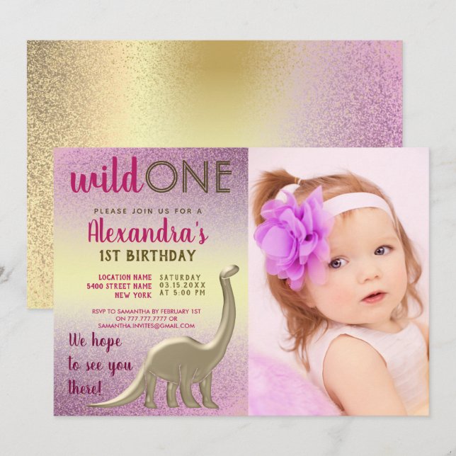Invitación Foto de Wild One cumpleaños 1 año dinosaurio rosa  (Anverso / Reverso)