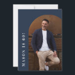 Invitación foto del 60 de marzo fiesta de cumpleaños moderna<br><div class="desc">foto del 60 de marzo,  invitación moderna y sencilla a la fiesta de cumpleaños. Diseño moderno y elegante de tipografía azul marino.</div>