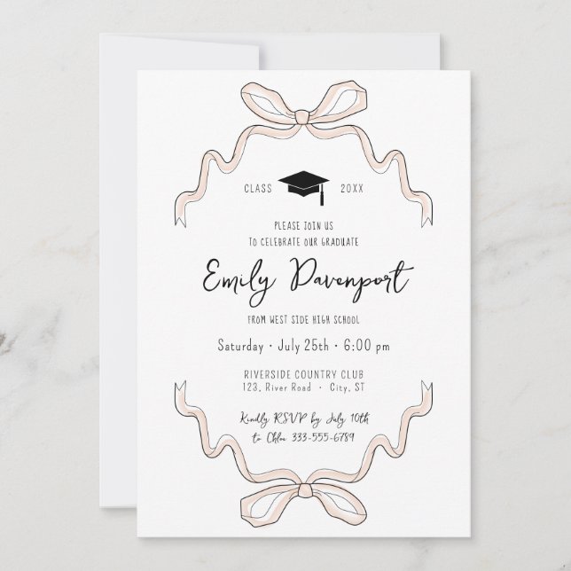 Invitación Foto del arco rosado de graduación en la parte pos (Anverso)